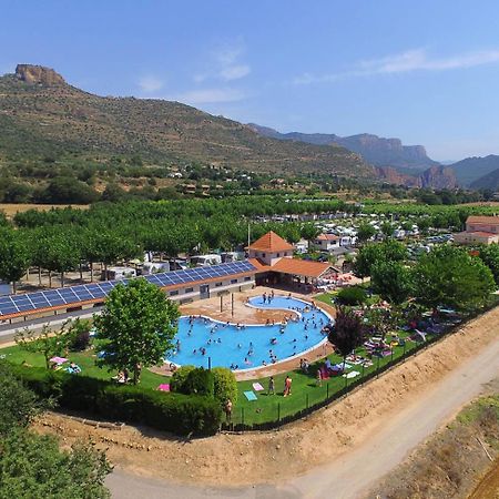 La Noguera Camping Sant Llorenc de Montgai Екстер'єр фото