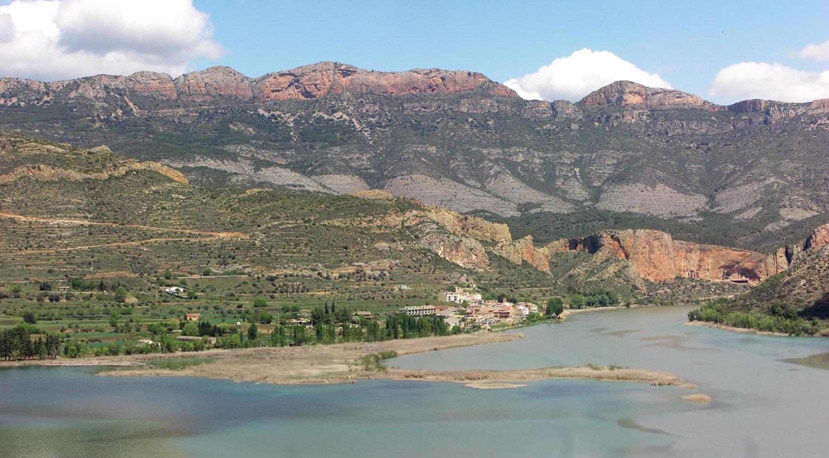 La Noguera Camping Sant Llorenc de Montgai Екстер'єр фото